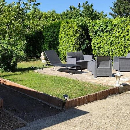 Maison De Village Avec Exterieur Oysonville Esterno foto