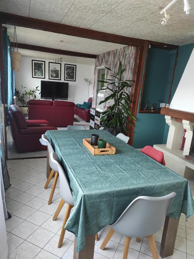 Maison De Village Avec Exterieur Oysonville Esterno foto